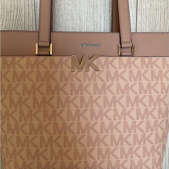 FINAL PRICE‼️ 🎉HOST PICK🎉 NWT Michael Kors Florence Logo Signature Ballet Tote - Picture 4 of 17